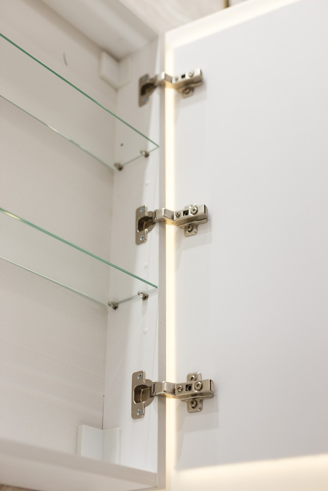 Зеркальный шкаф BelBagno Marino SPC-MAR-800/800-2A-LED-TCH