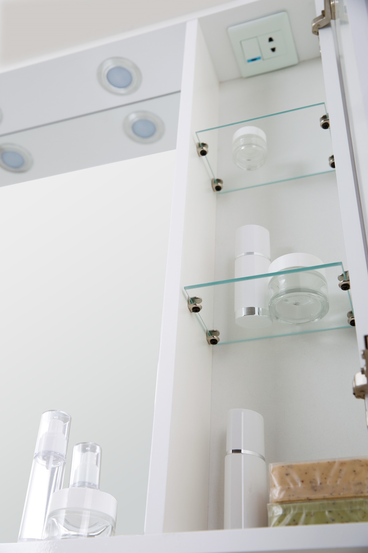 Зеркальный шкаф правосторонний BelBagno MARINO-SPC-800/750-1A-BL-P-R