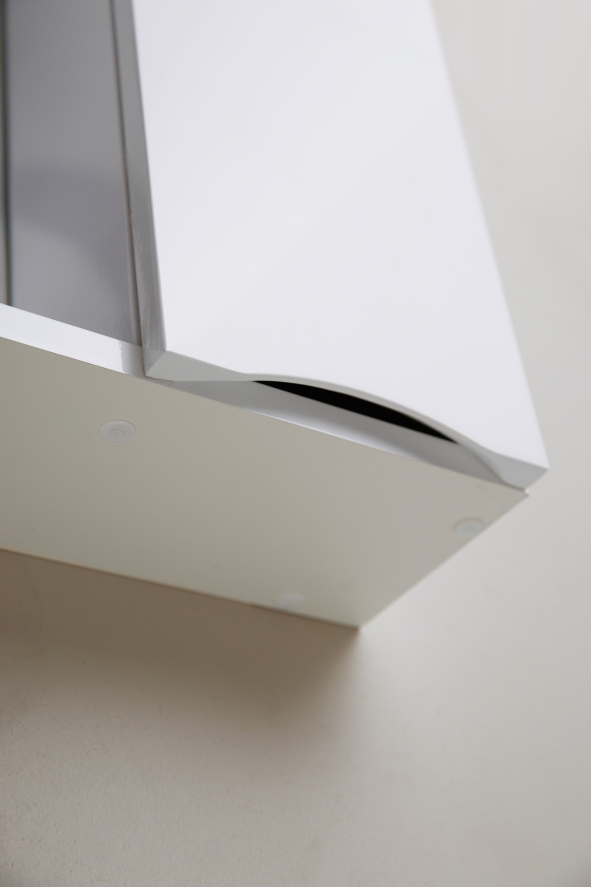 Зеркальный шкаф правосторонний BelBagno MARINO-SPC-700/750-1A-BL-P-R