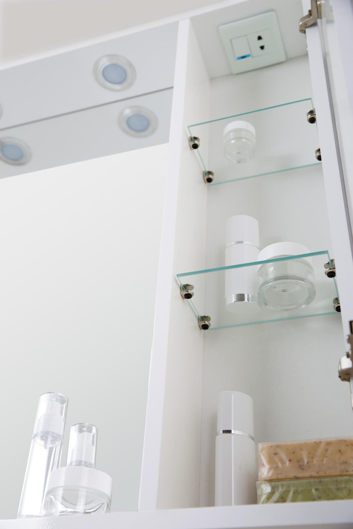 Зеркальный шкаф правосторонний BelBagno MARINO-SPC-600/750-1A-BL-P-R