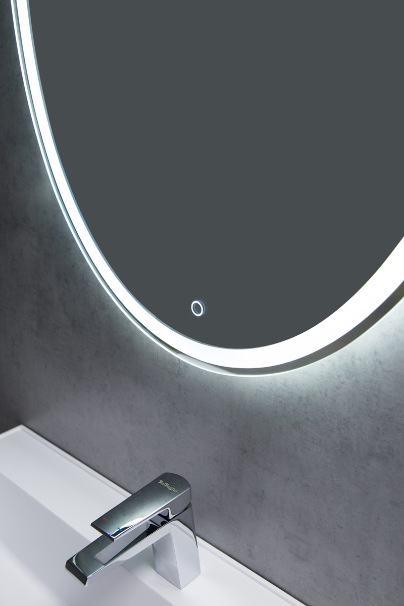 Зеркало BelBagno SPC-RNG-700-LED-TCH