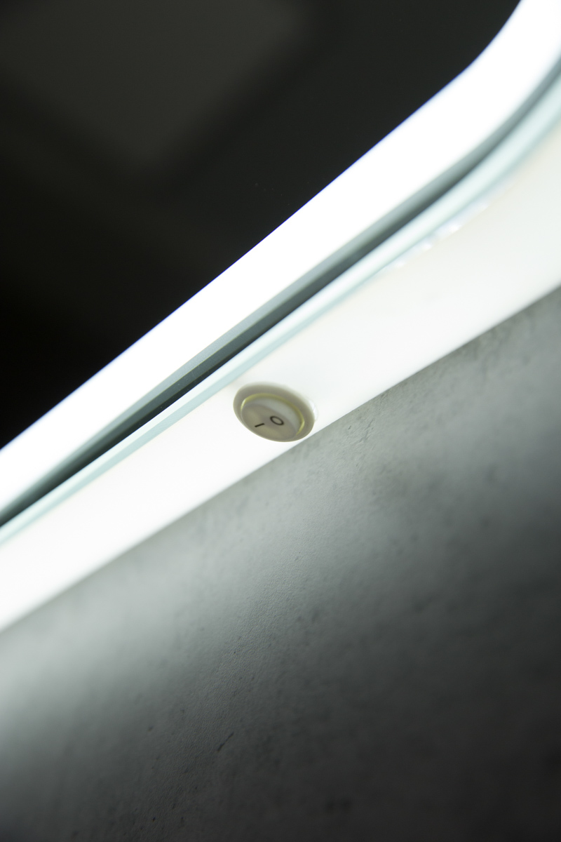 Зеркало BelBagno SPC-GRT-1000-600-LED-BTN